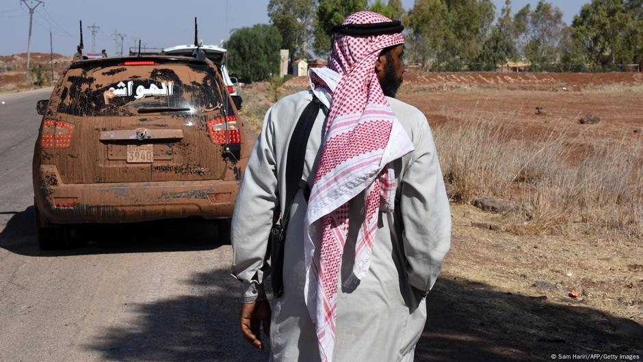 Can Syria's interim leader win trust of divided minorities? – DW – 07/19/2025