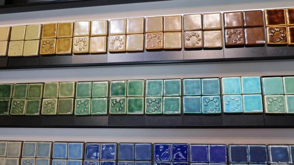 Pewabic Pottery: Still handcrafted in Detroit – DW – 08/01/2025