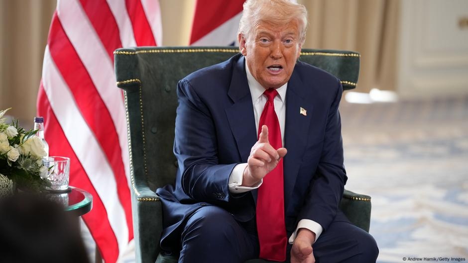 Trump says New York shooting suspect was a 'crazed lunatic' – DW – 07/29/2025