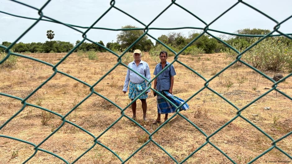 Sri Lanka: Farmers fight solar plans on ancestral lands   – DW – 08/04/2025