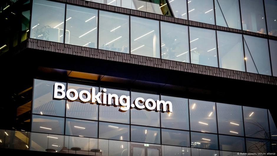 Over 10,000 hotels join complaint against Booking.com  – DW – 08/04/2025