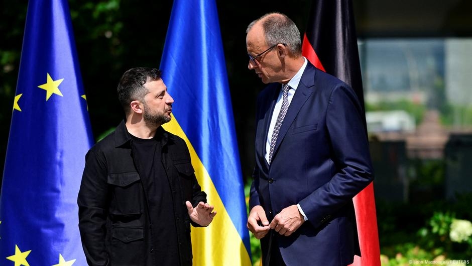 Ukraine updates: 'A ceasefire must come first,' Merz says – DW – 08/13/2025