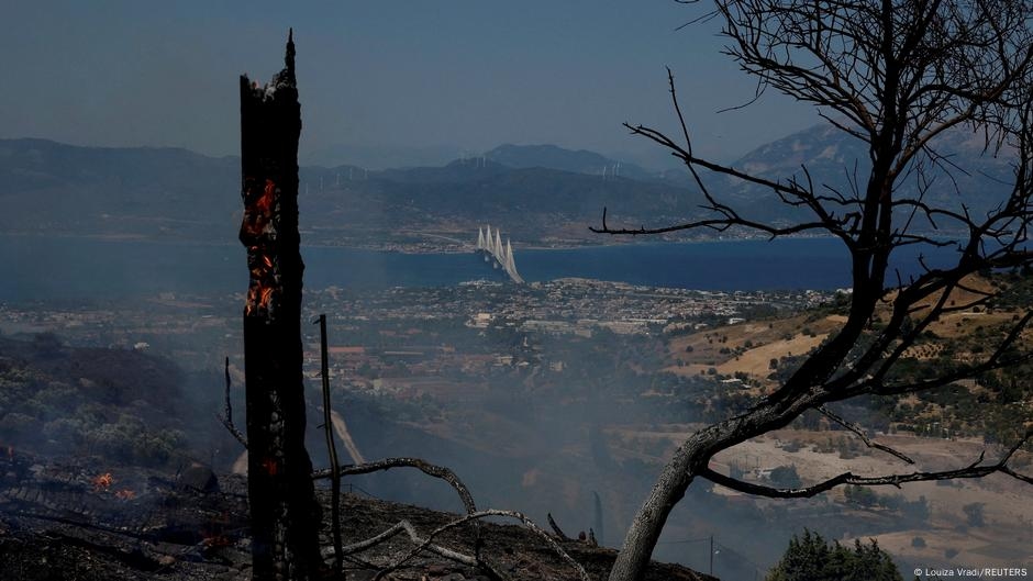 Europe: firefighters battle deadly blazes across continent – DW – 08/14/2025