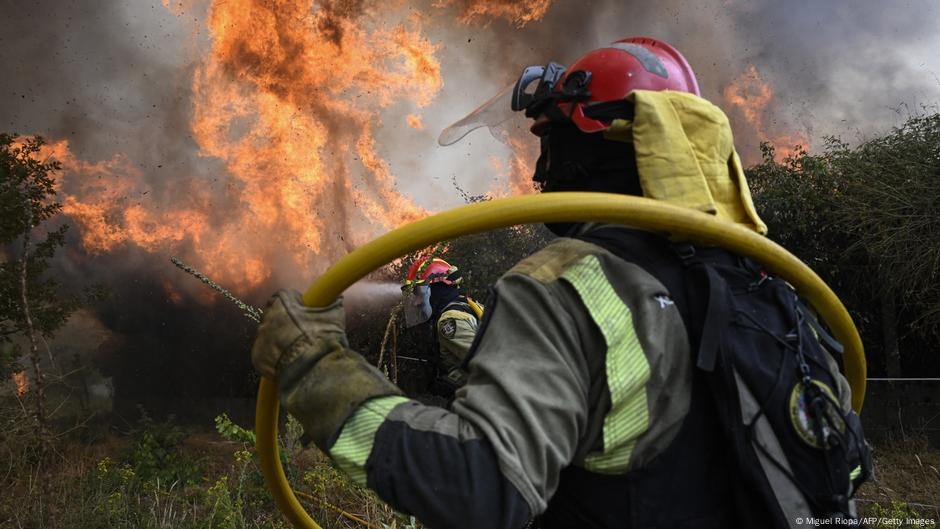 A cruel summer as record wildfires scorch Europe – DW – 08/15/2025