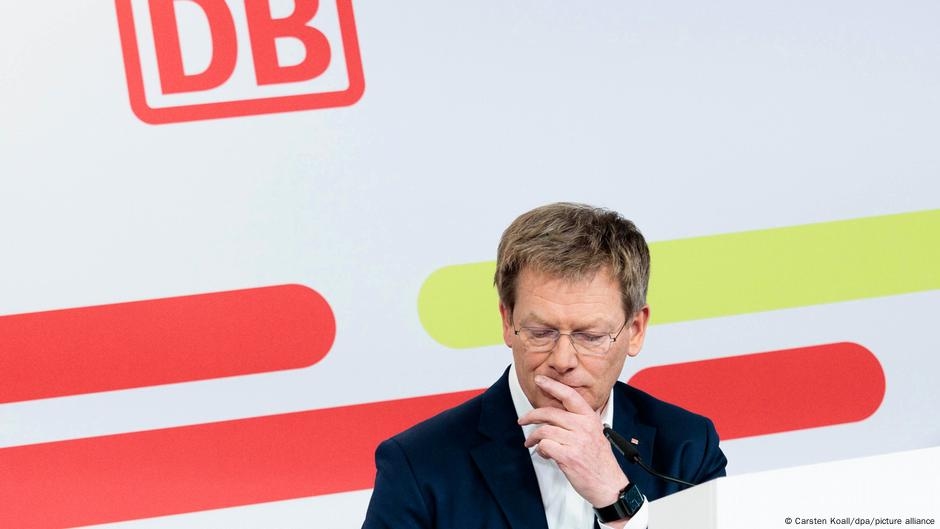 Germany: End of the line for Deutsche Bahn railway chief – DW – 08/14/2025