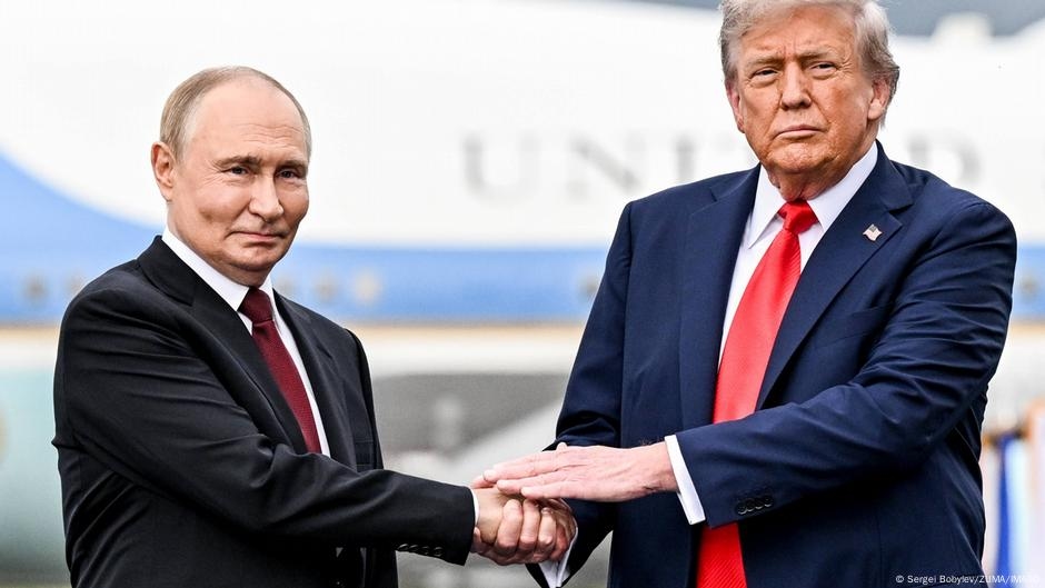 Trump-Putin Alaska talks friendly but without Ukraine deal – DW – 08/16/2025