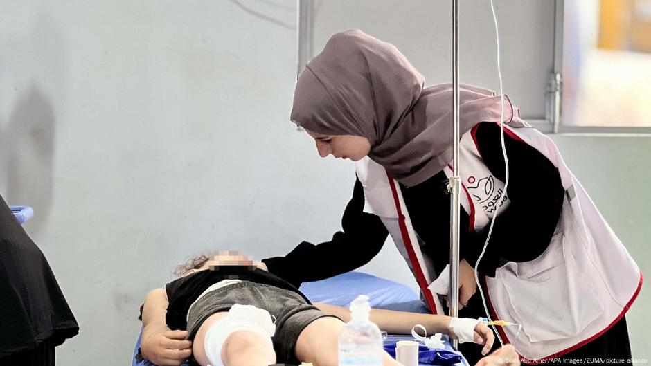 US suspends medical visas for Gazans after far-right posts – DW – 08/17/2025