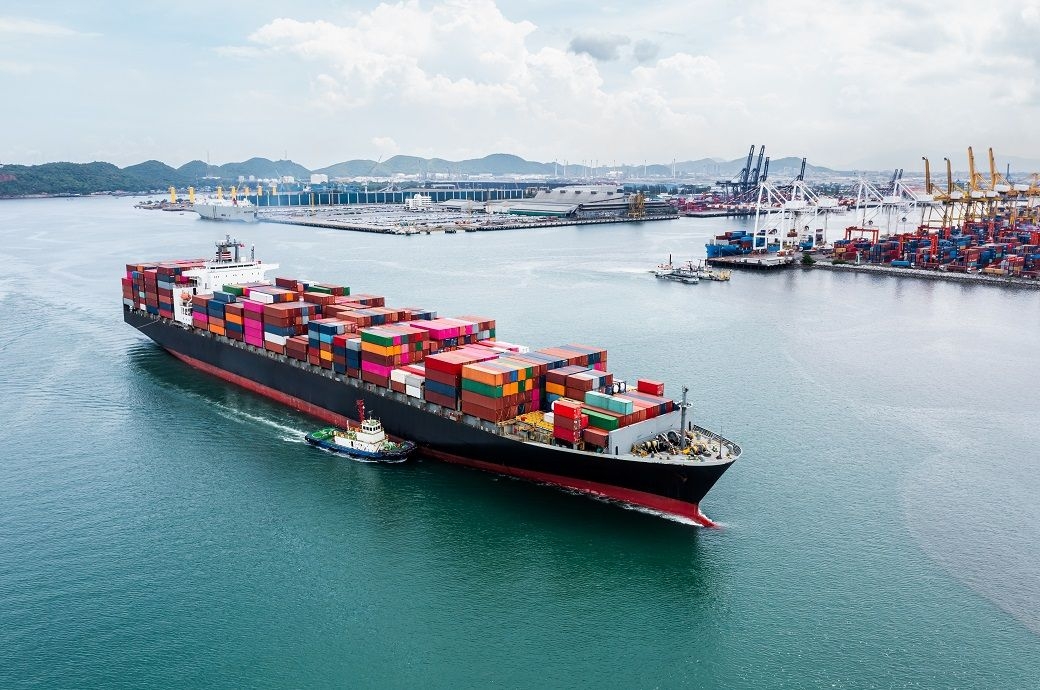Global container rates surge 10% as US tariff pause spurs demand