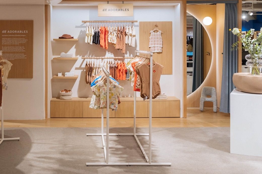 H&M launches first French shop-in-shop for premium childrenswear line