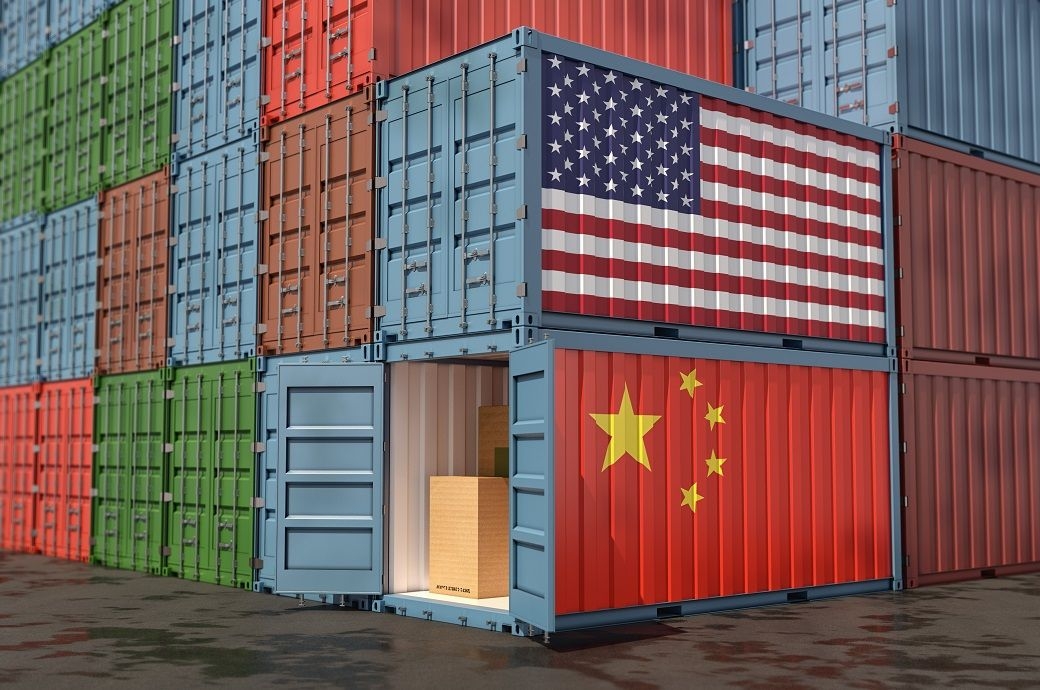 US, Chinese prezs speak on phone; focus 'almost entirely' on trade