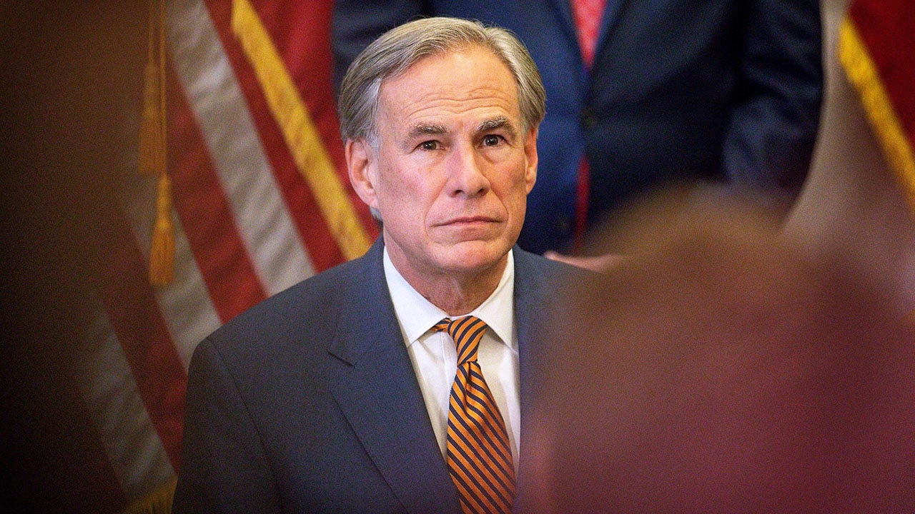 Abbott, Paxton launch legal blitz on fleeing Democrats in redistricting showdown
