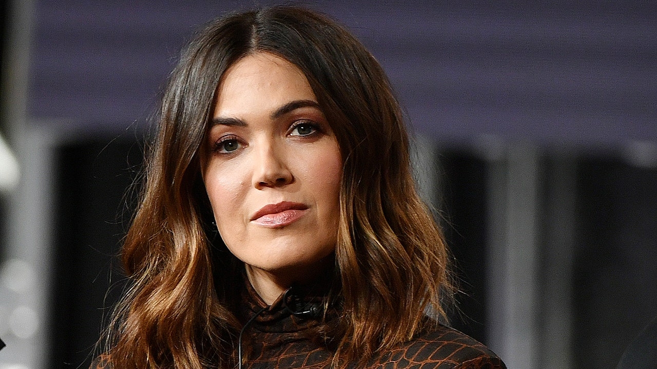 Mandy Moore slams LA County for 'nonsensical' red tape preventing the city's rebuild after fires