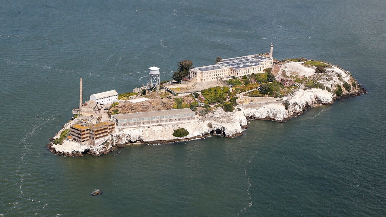 Alcatraz 2.0: Fmr. FBI agent floats 'perfect' new prison site that would scare even most hardened criminals
