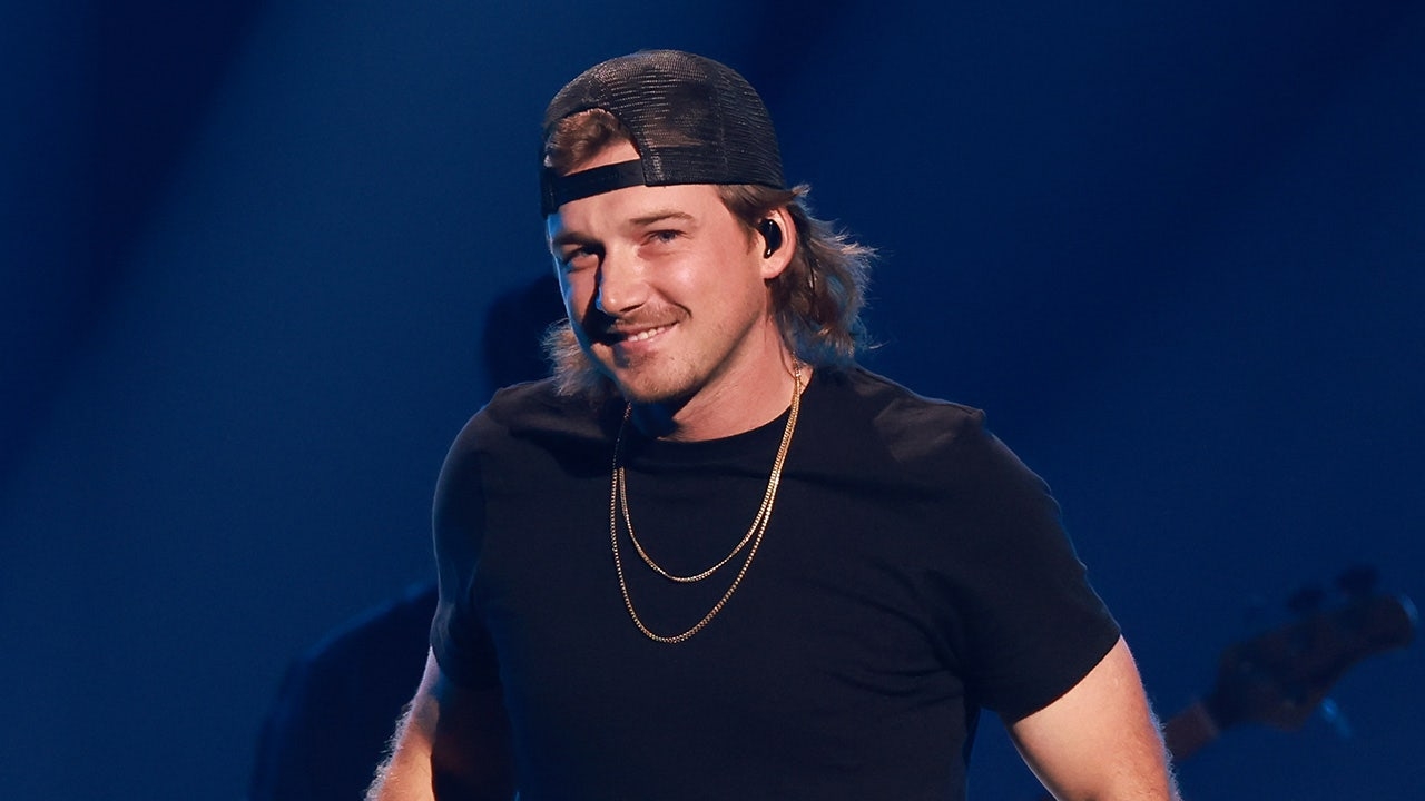 Morgan Wallen walks off SNL stage, returns to 'God's country'