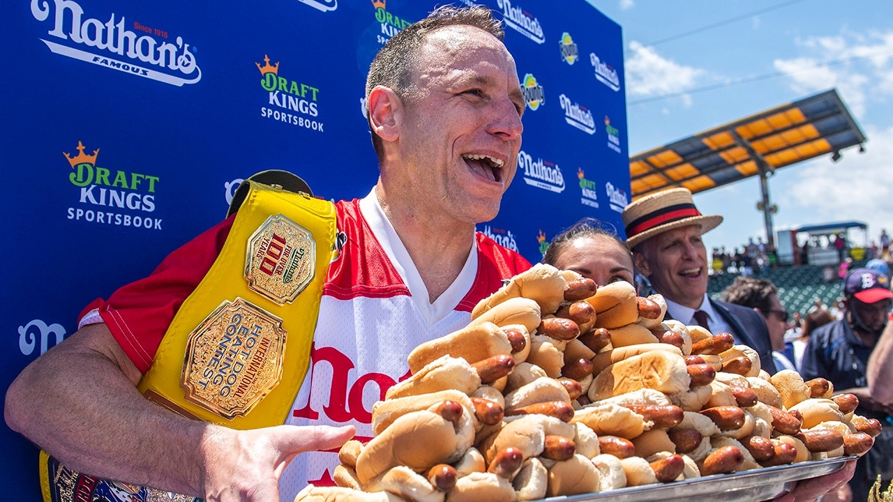 Joey Chestnut to compete in Nathan's Hot Dog Eating Contest after being forced to miss 2024 event