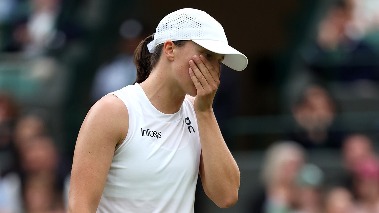 Iga Swiatek gets heightened security at Miami Open after 'aggressive' fan verbally attacked her: report