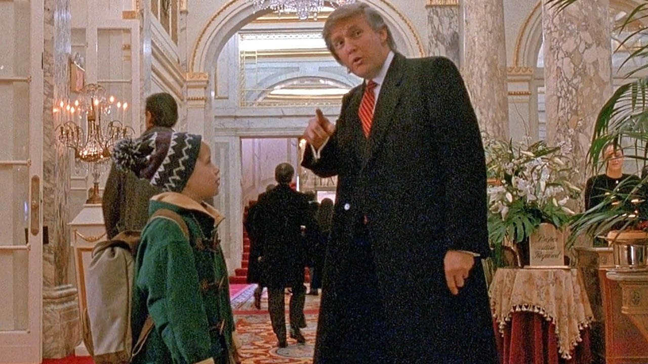 'Home Alone 2' director calls Trump cameo a 'curse,' jokes he'd be deported if he cuts it