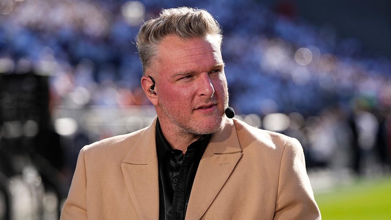 Pat McAfee calls out 'bum a-- suits' at ESPN while congratulating network's WWE deal