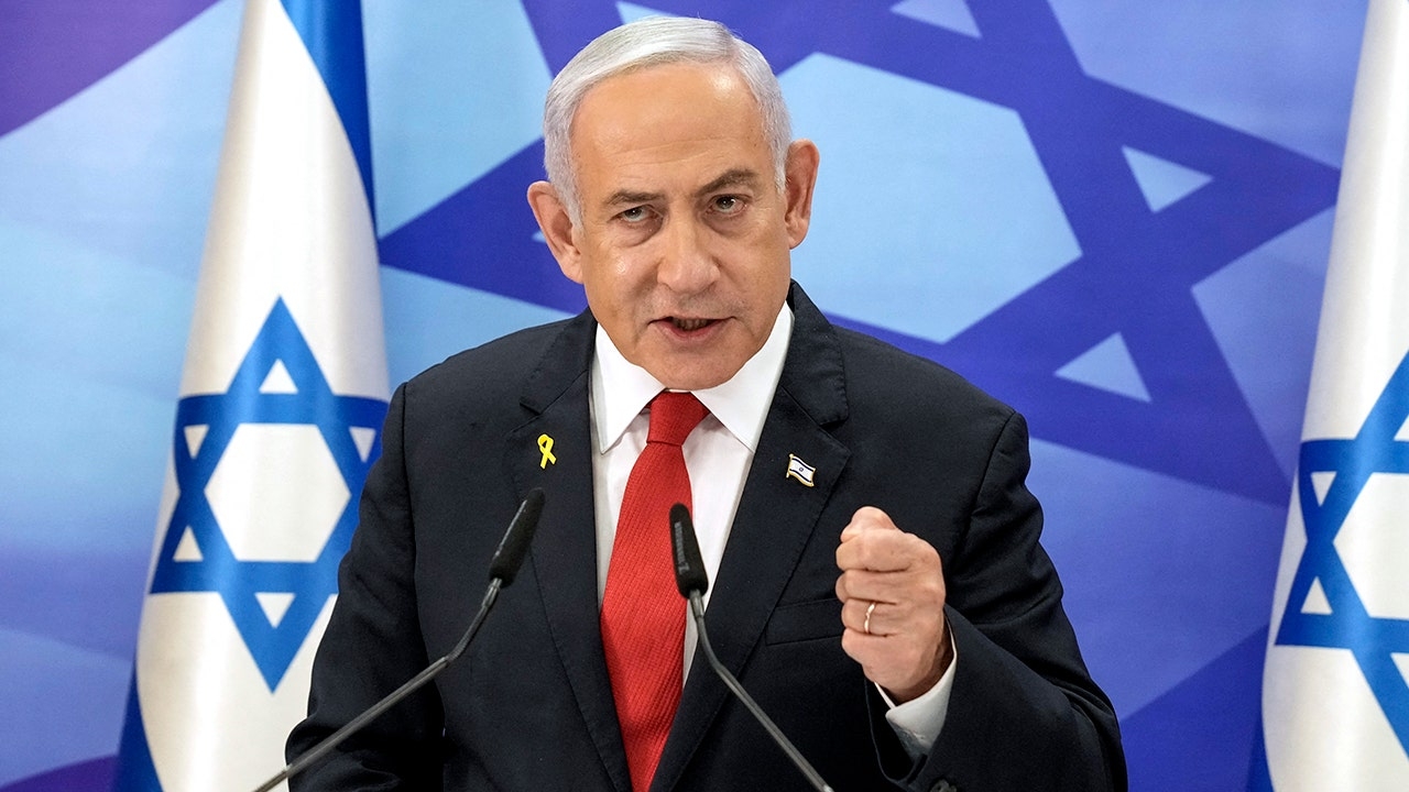 Netanyahu calls on Iranian citizens to seize 'opportunity' for regime change