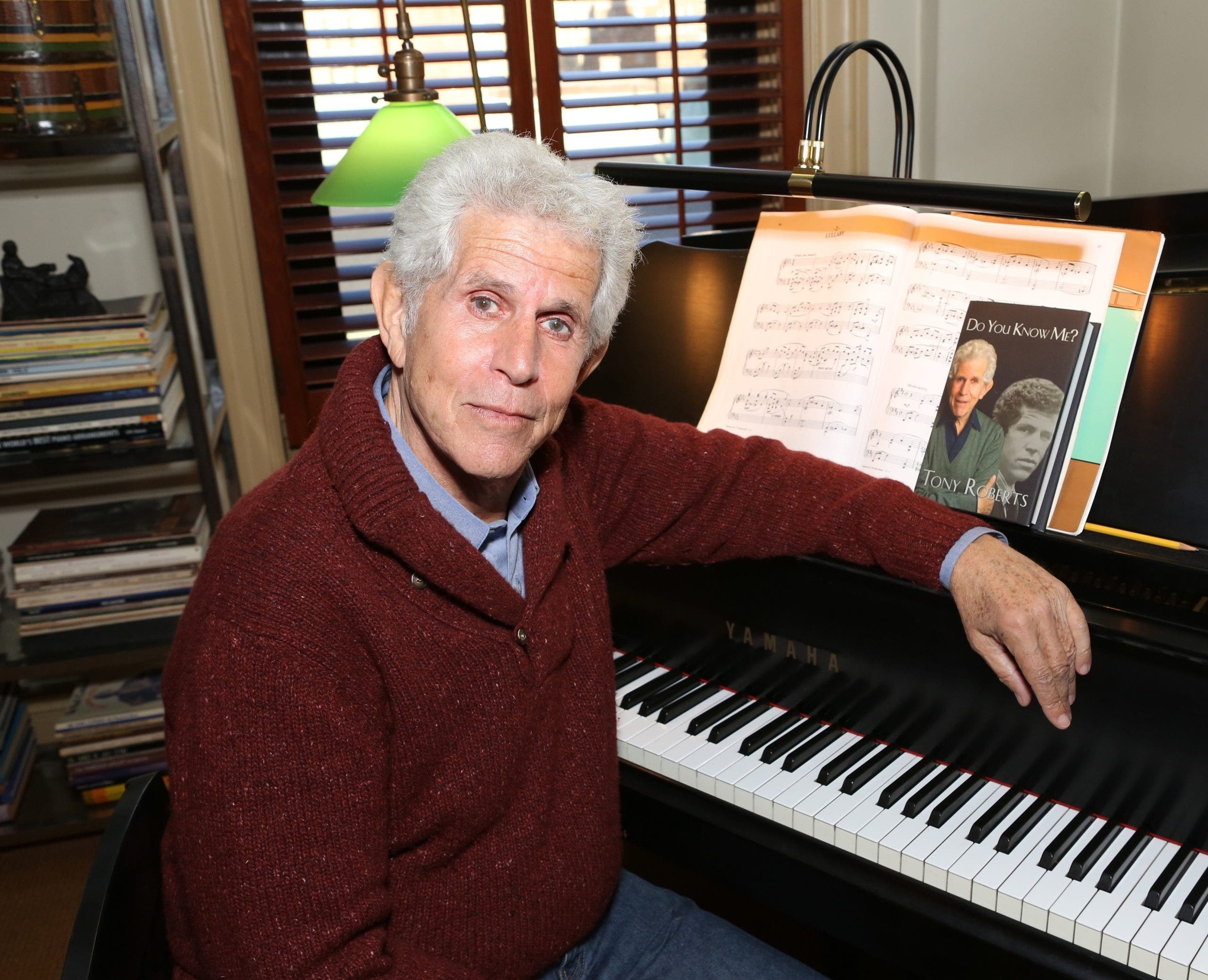 Tony Roberts, ‘Annie Hall' and ‘Serpico' actor, dead at 85