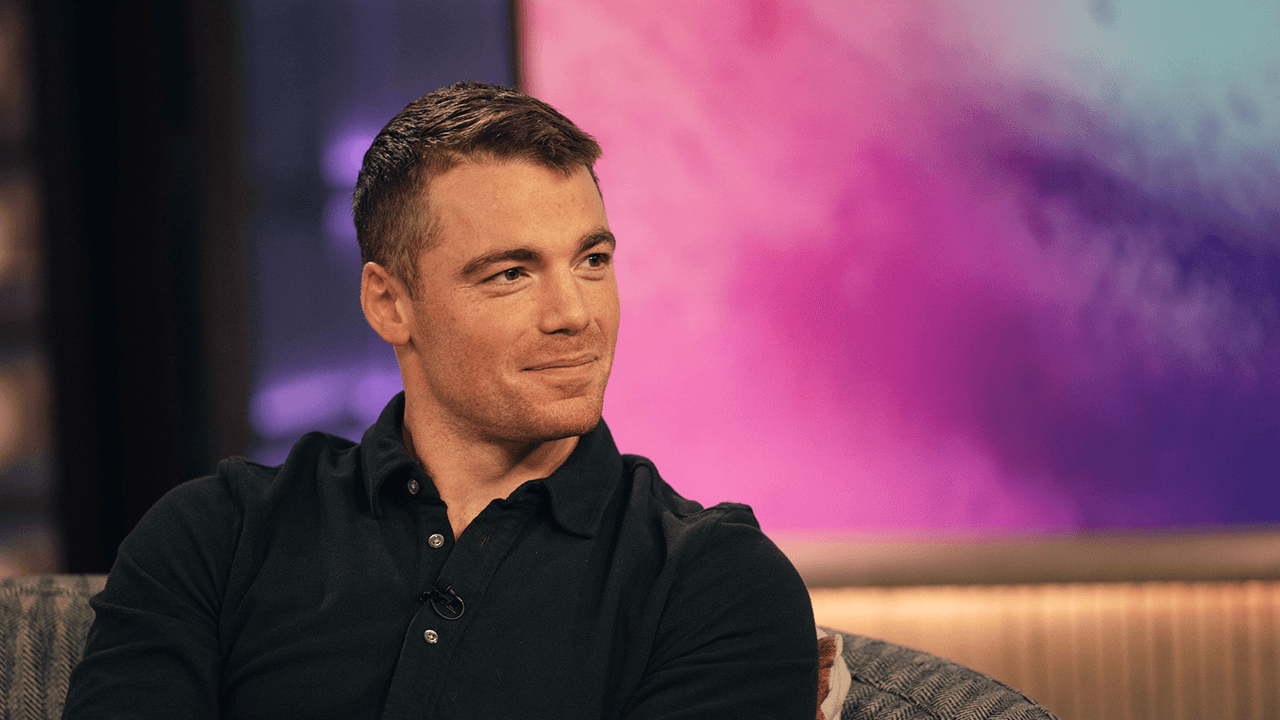 'The Night Agent' star gives blunt message to actors who want to be political