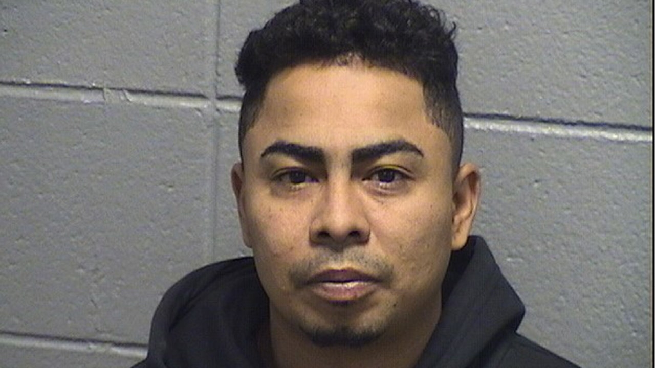 Warrant issued for migrant gang member suspected of murder, sexual assault