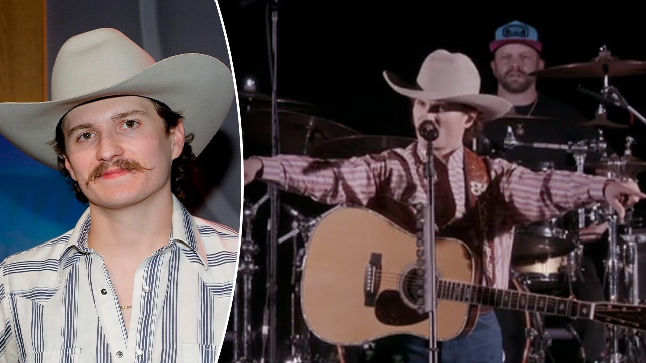 Country singer stops concert to call out fans for throwing beer cans onstage