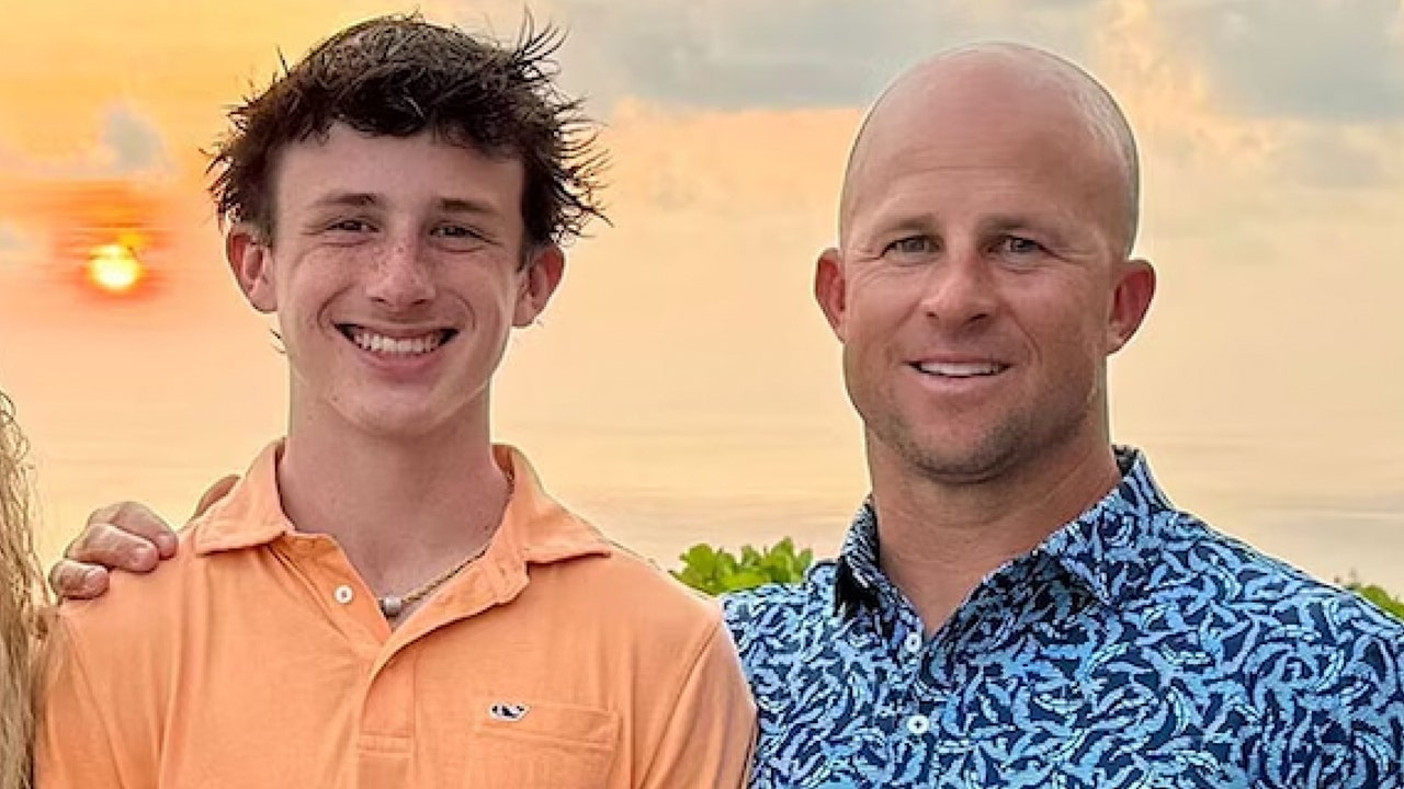 Investigation into death of Brett Gardner's son still open for 'possible homicide': report