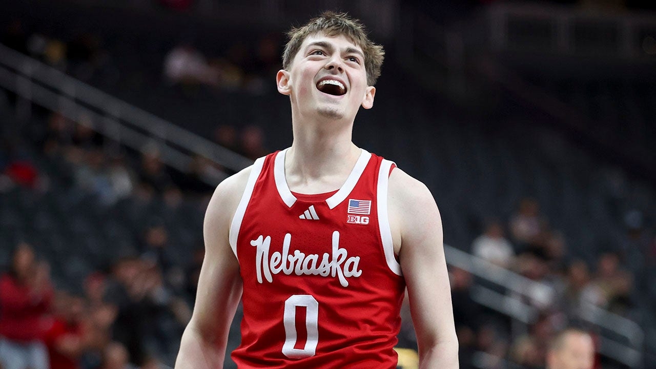 Nebraska wins $300,000 prize in College Basketball Crown tournament