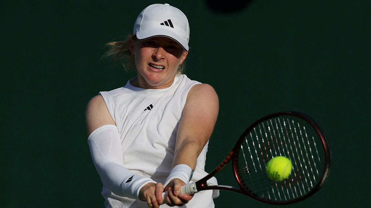 British tennis pro born with rare genetic disorder collapses mid-match in terrifying scene