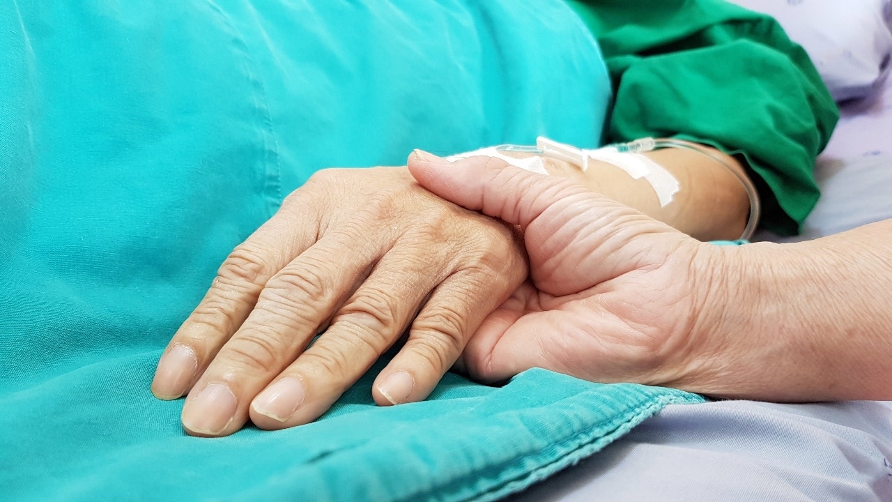 Minnesota lawmakers propose controversial medically-assisted suicide bill