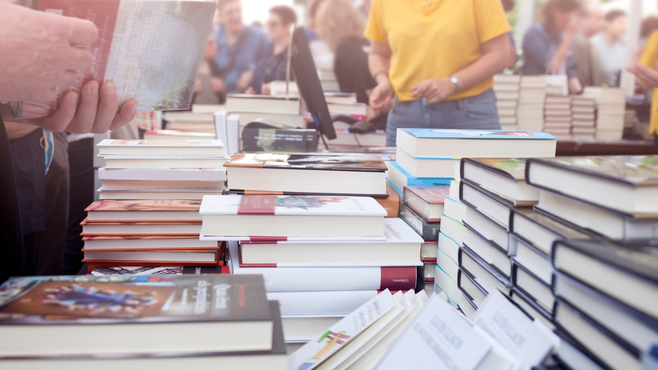 Get up to 60% off print books and 80% off Kindle books during the Amazon Book Sale