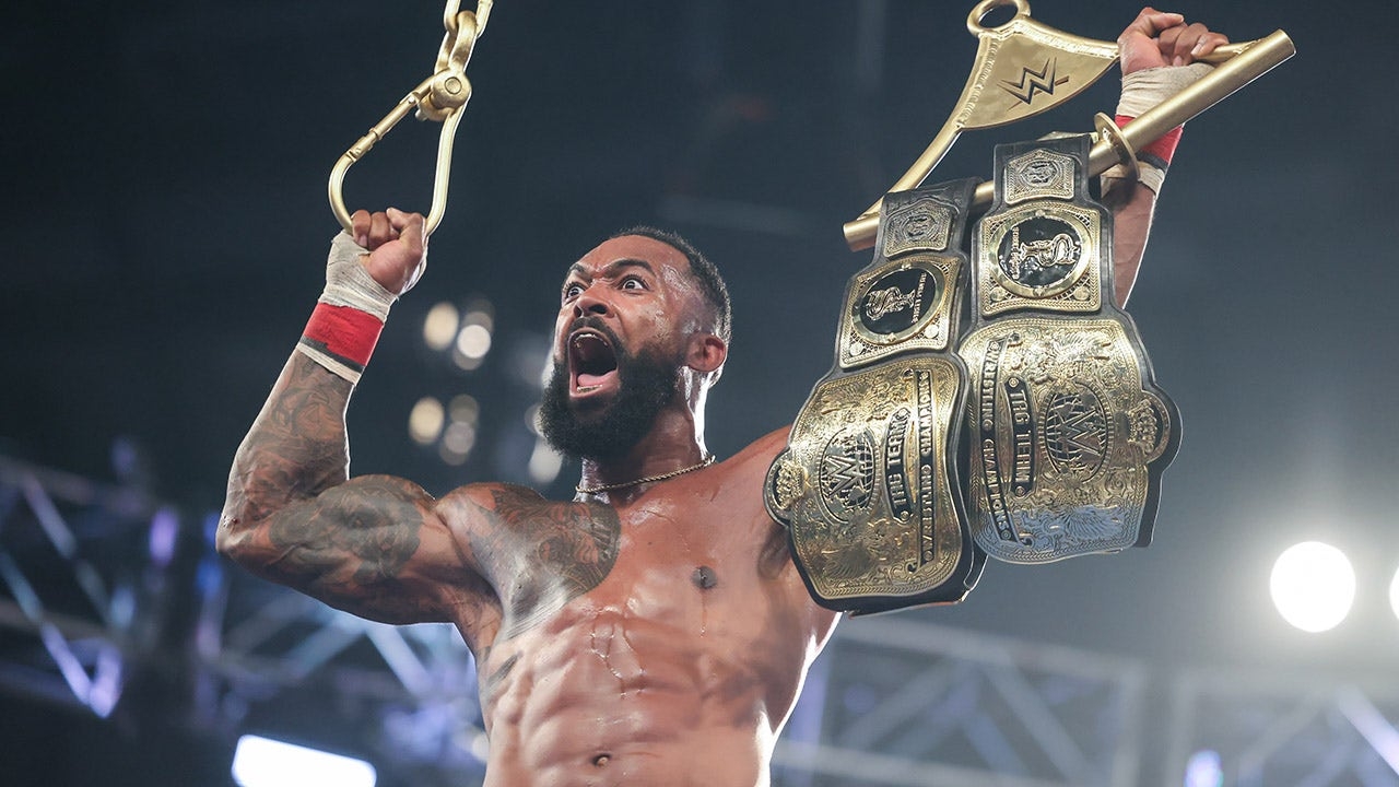 WWE's Montez Ford uses fan's prosthetic leg to beat down opponent during title match