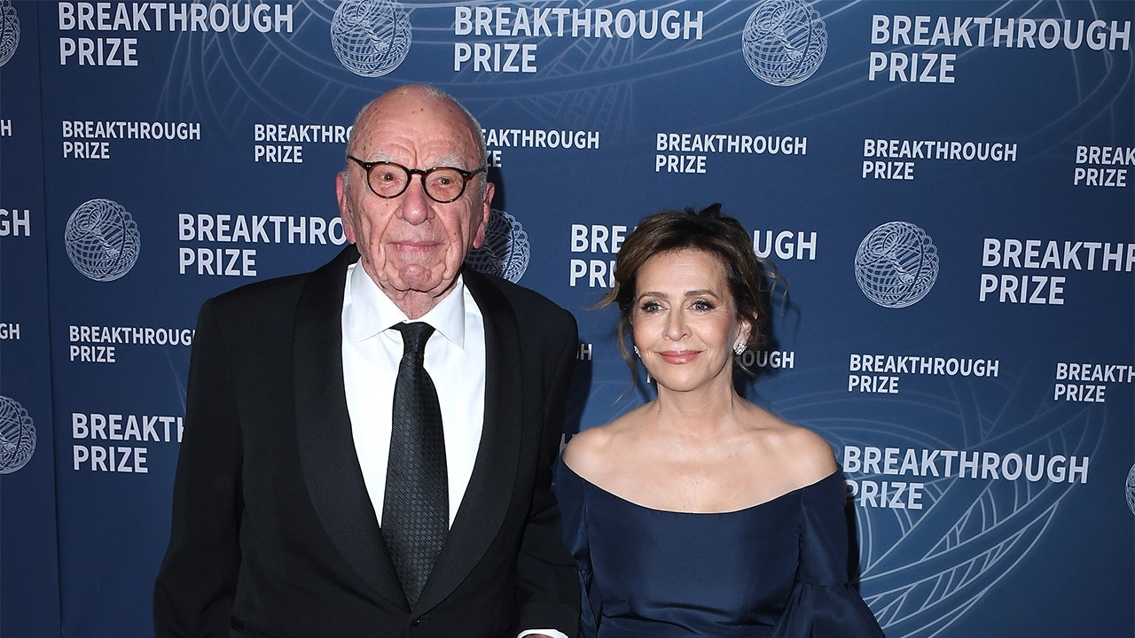 Rupert Murdoch, Jeff Bezos, Mark Zuckerberg among industry leaders at 11th Breakthrough Prize gala