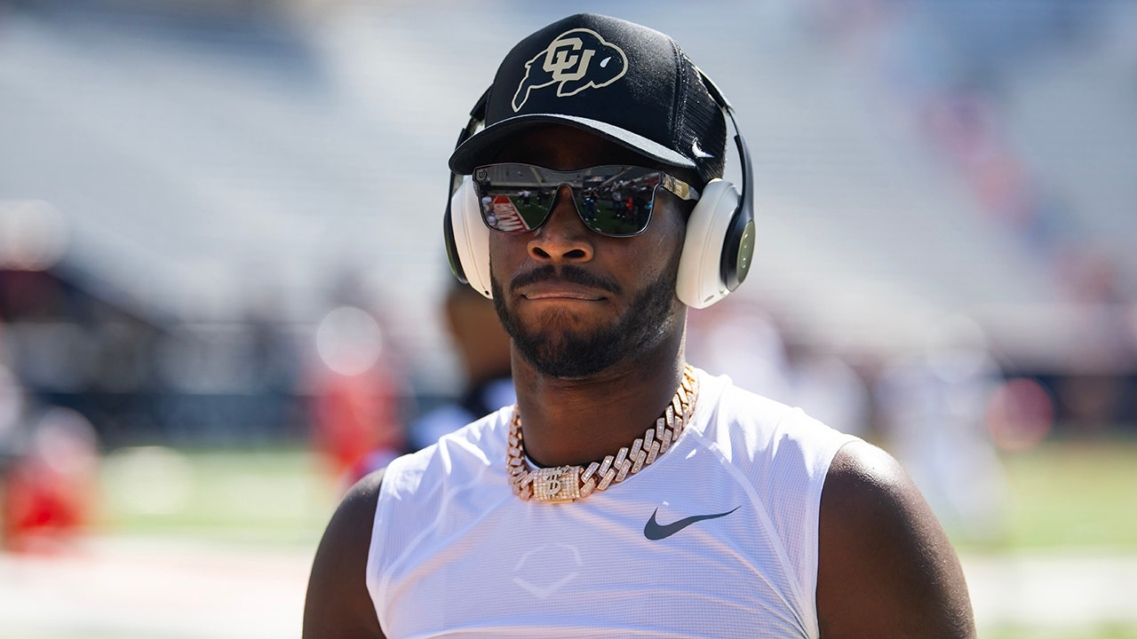 Giants star angry NFL owners let Shedeur Sanders drop until fifth round: 'You can't knock his talent'