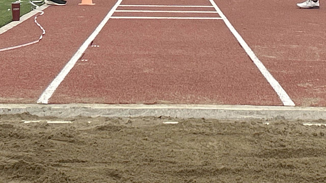 Illinois HS athlete suffers horrific injury while warming up for triple jump