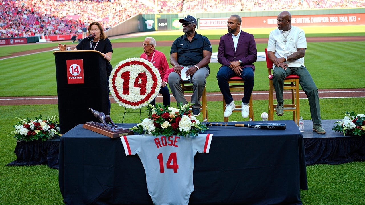 Longtime Reds announcer slams MLB for 'wrong' timing on Pete Rose Hall of Fame eligibility