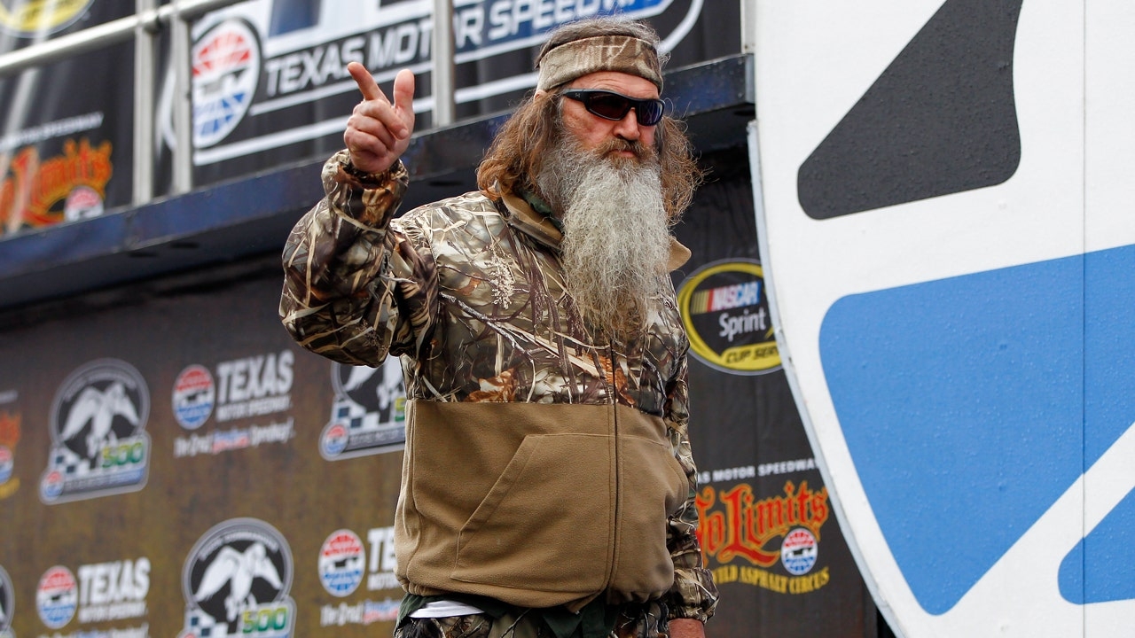 'Duck Dynasty' star Phil Robertson dead at 79: 'Legacy of love for God'