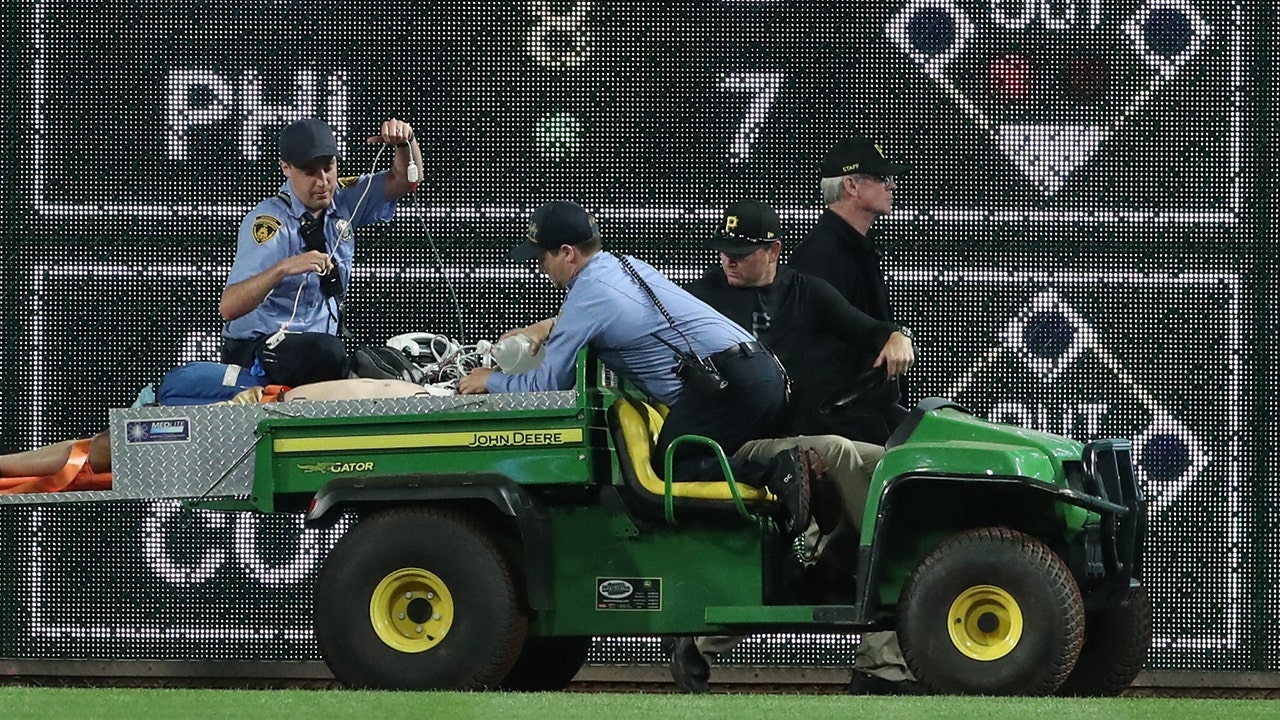 Pirates fan speaks for 1st time since horrifying fall over wall at PNC Park