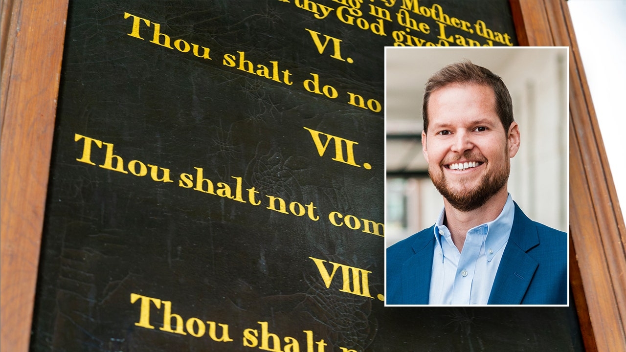 Pro-life leader praises bill requiring Ten Commandments in Texas schools: ‘A step in the right direction'