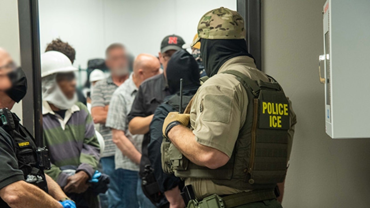 ICE officers assaulted during raid that nabbed 70 illegal immigrants at meat plant: DHS