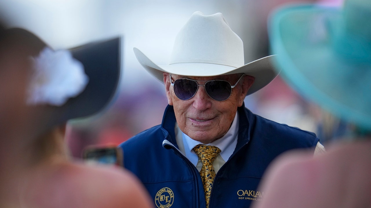 Legendary horse trainer D. Wayne Lukas dead at 89