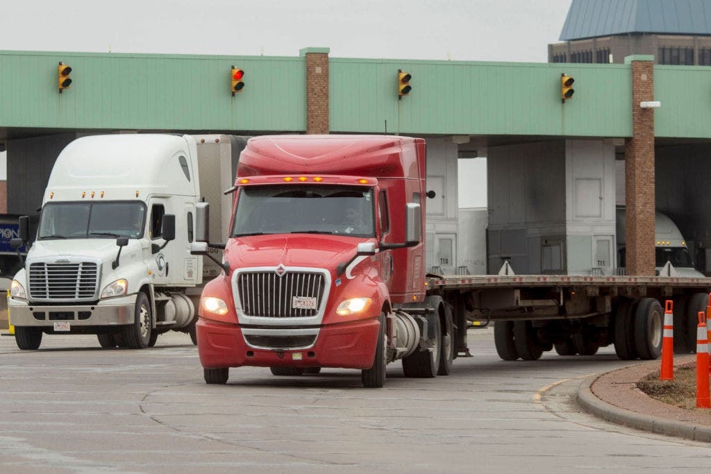 CA drops ‘green' big-rig mandates, ending legal fight with Bill Barr-linked group