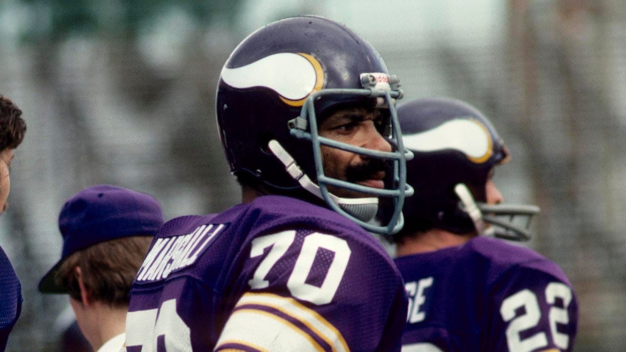 Vikings great Jim Marshall dead at 87 after ‘lengthy hospitalization,' family says