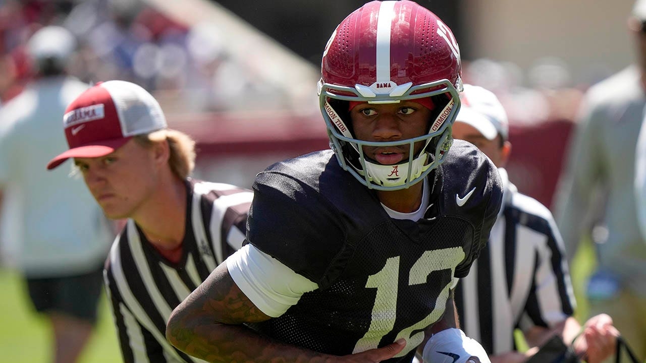 Twin sister of Alabama quarterback Keelon Russell dead at 18, police say