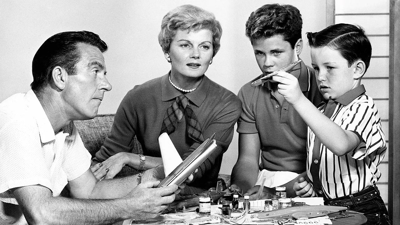 ‘Leave It to Beaver' star Jerry Mathers says minister TV dad kept cast ‘on the straight and narrow'