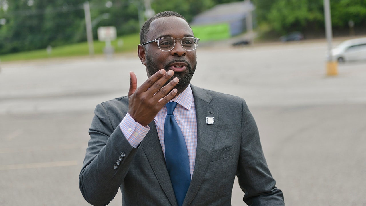 Blue city mayor nearly kidnapped after claiming city is getting safer: police