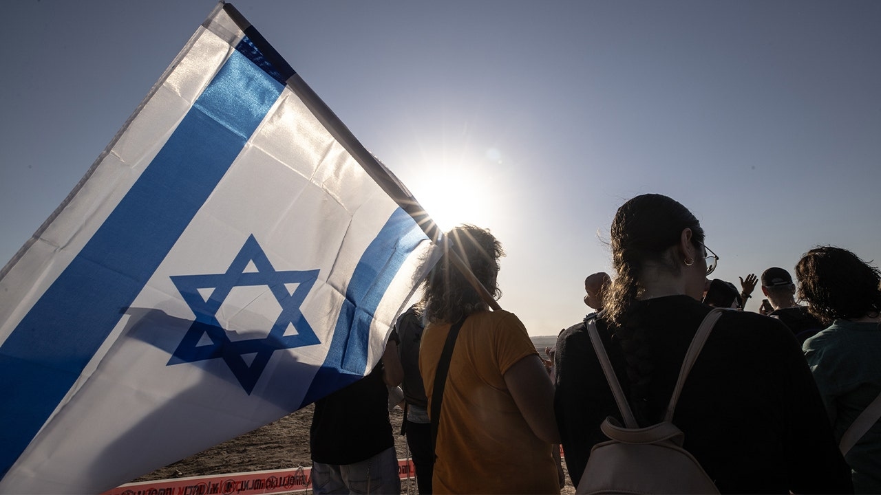 Netanyahu's security cabinet to meet on Gaza war, as some in Israel call to resettle enclave