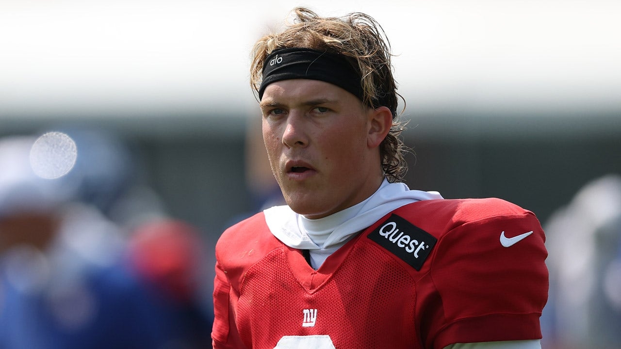 Giants' Jaxson Dart goes viral as New Jersey toll options leave rookie confused