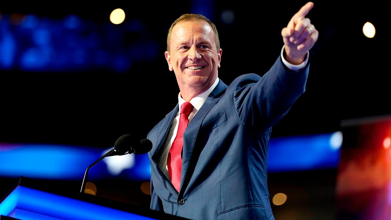 Conservative 'playbook' to beat Democrats in court outlined in senator's new book